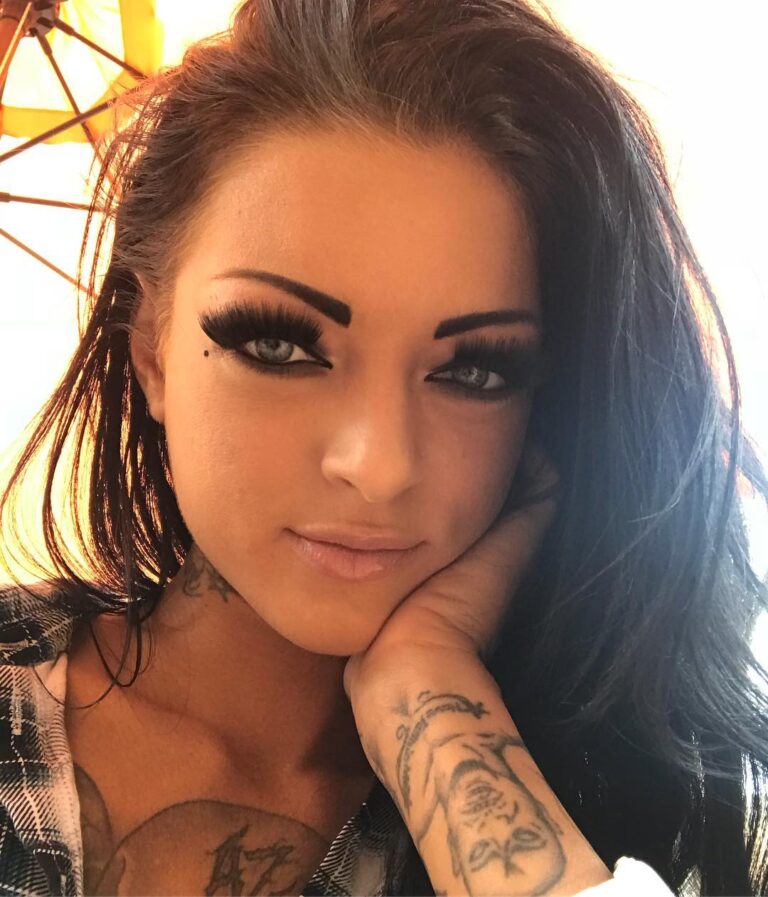 Who is Kimber Veils? Age, Height, Career, Family, Bio/Wiki 2024