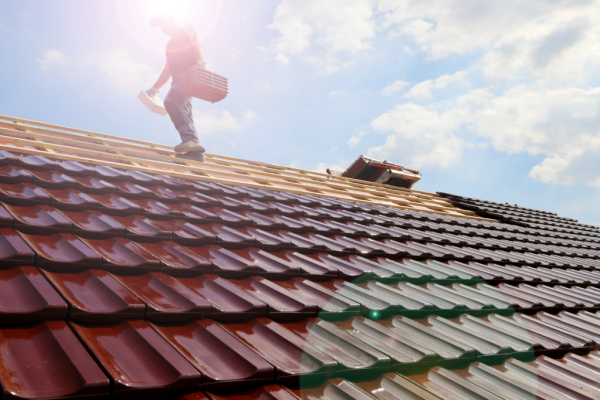 Top Tips for Hiring Roofing Services in Arizona