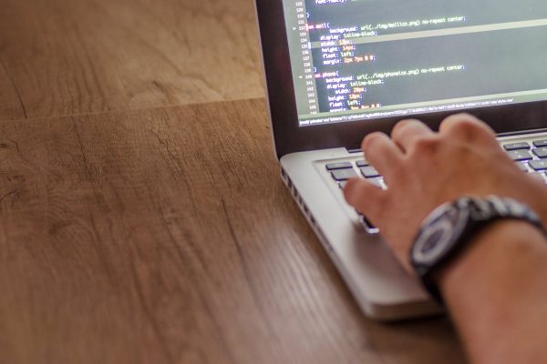 5 Simple Ways to Learn New Code From Home