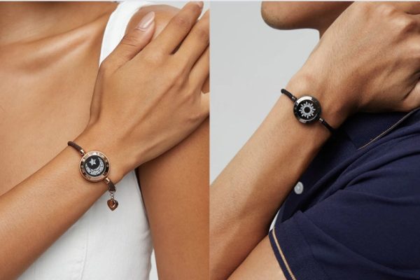 Celebrating Friendship with Totwoo Matching Bracelets for Best Friends