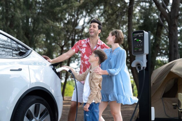 Eco-Friendly Road Trips: Discovering Australia with Evee's Electric Car Rental Service