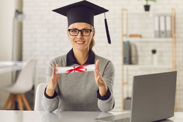 The Value of Free Online Courses with Certificates for Career Growth