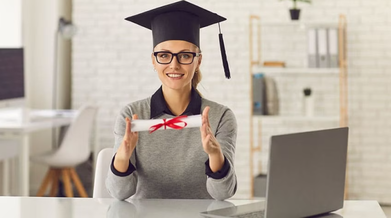 The Value of Free Online Courses with Certificates for Career Growth
