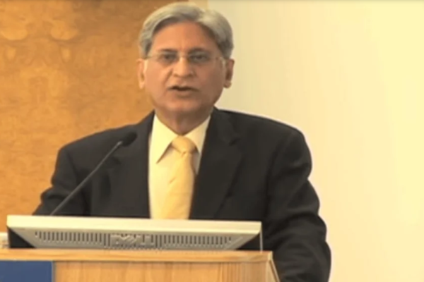 Legal Solutions for Businesses through Top Advocates Karachi