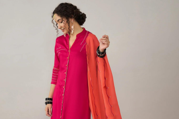 5 Must Have Stylish Kurta Sets For Navratri