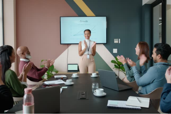 Change Your Life: Advantages of Working with a Life Coach